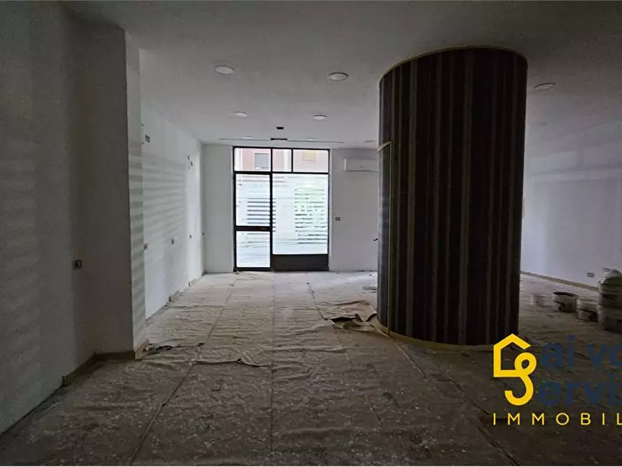 Immagine 7 di Negozio in vendita  in VIA COSTANZA BRUNO a Siracusa