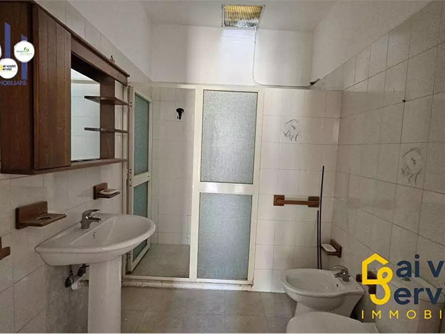 Immagine 22 di Quadrilocale in vendita  in Via Lombardi Radice a Siracusa