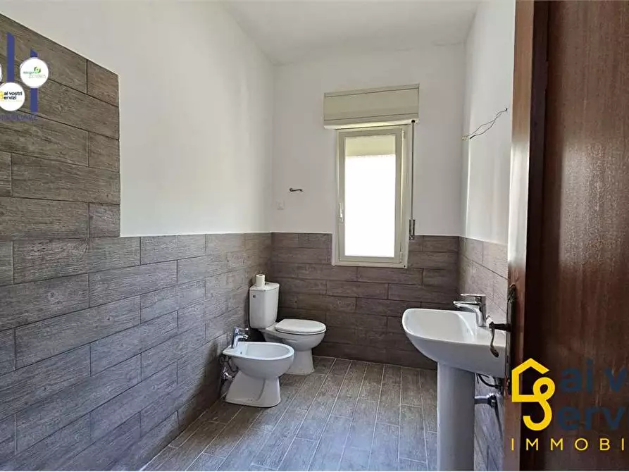 Immagine 18 di Quadrilocale in vendita  in Via Lombardi Radice a Siracusa