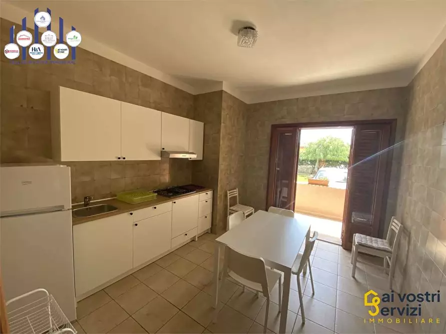 Immagine 4 di Villa in vendita  in ARENELLA a Siracusa