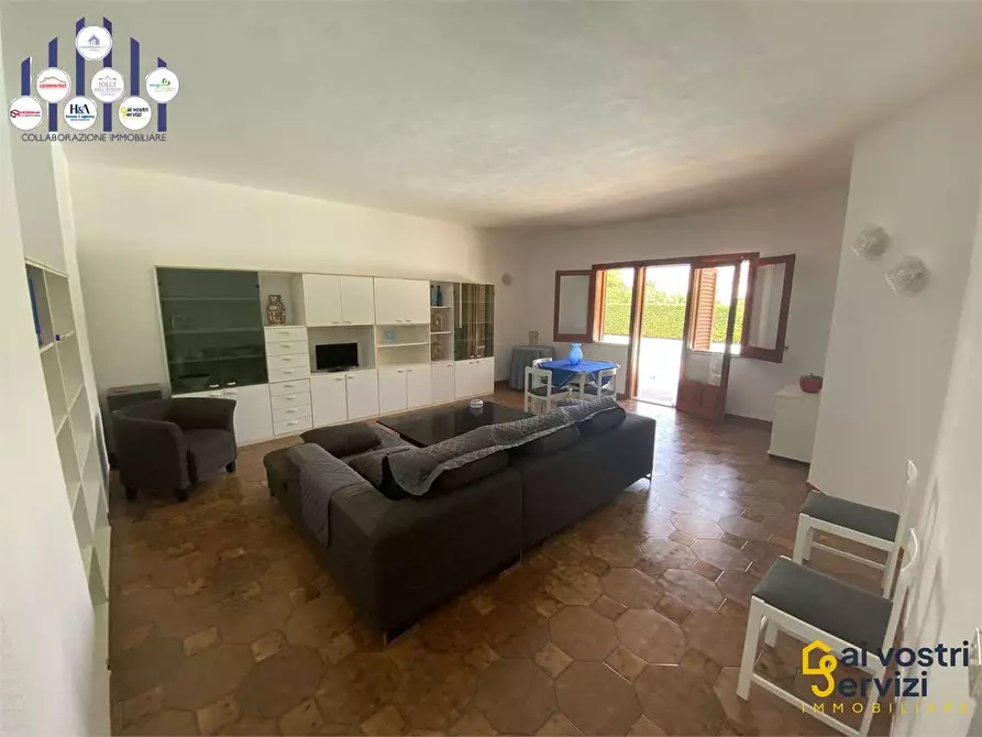 Immagine 5 di Villa in vendita  in ARENELLA a Siracusa
