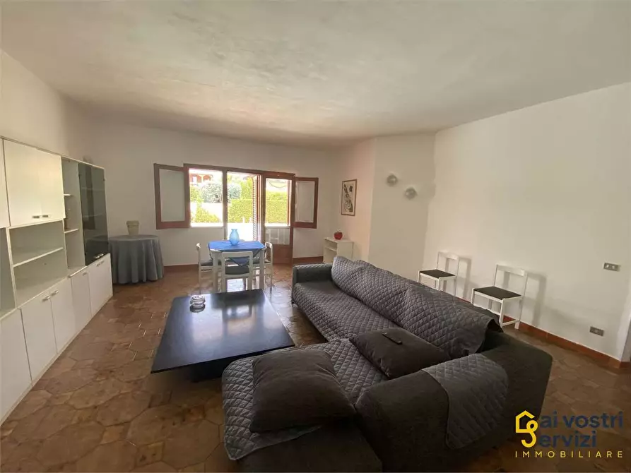 Immagine 3 di Villa in vendita  in ARENELLA a Siracusa