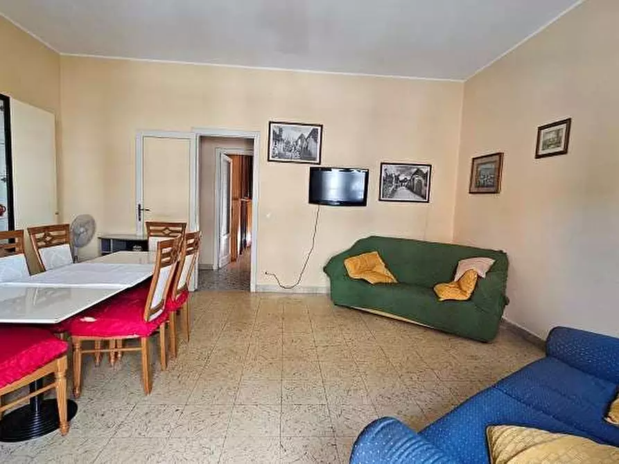 Immagine 4 di Trilocale in vendita  in viale teocrito a Siracusa