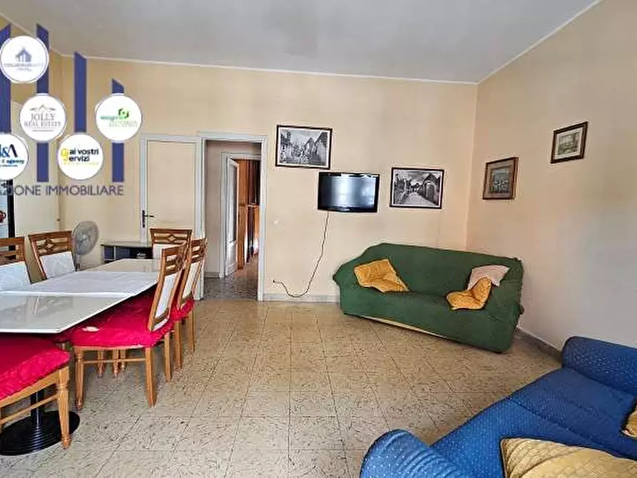 Immagine 4 di Trilocale in vendita  in viale teocrito a Siracusa