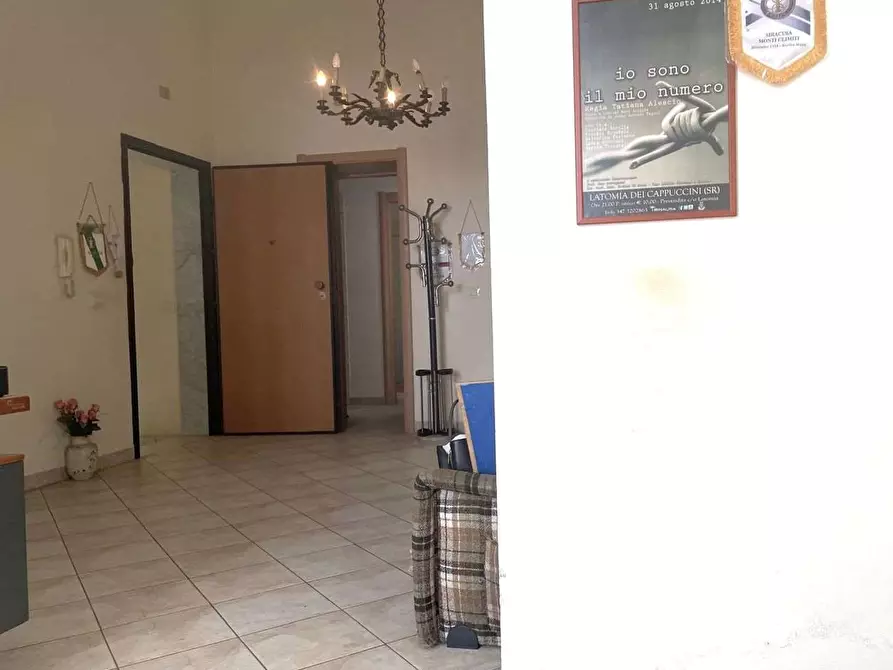 Immagine 6 di Trilocale in vendita  in VIA CRISPI a Siracusa