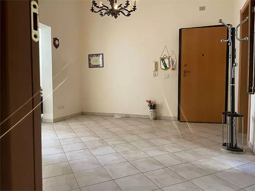 Immagine 9 di Trilocale in vendita  in VIA CRISPI a Siracusa