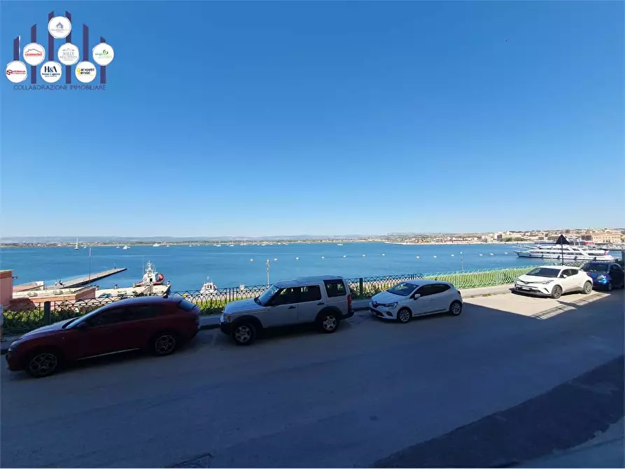 Immagine 17 di Appartamento in vendita  in Via Pompeo Picherali a Siracusa