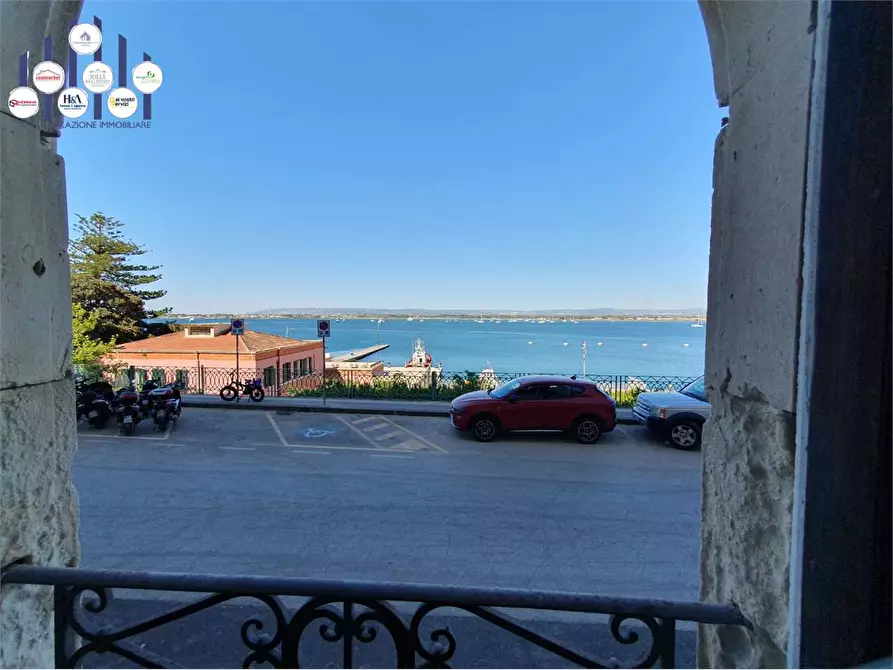 Immagine 18 di Appartamento in vendita  in Via Pompeo Picherali a Siracusa