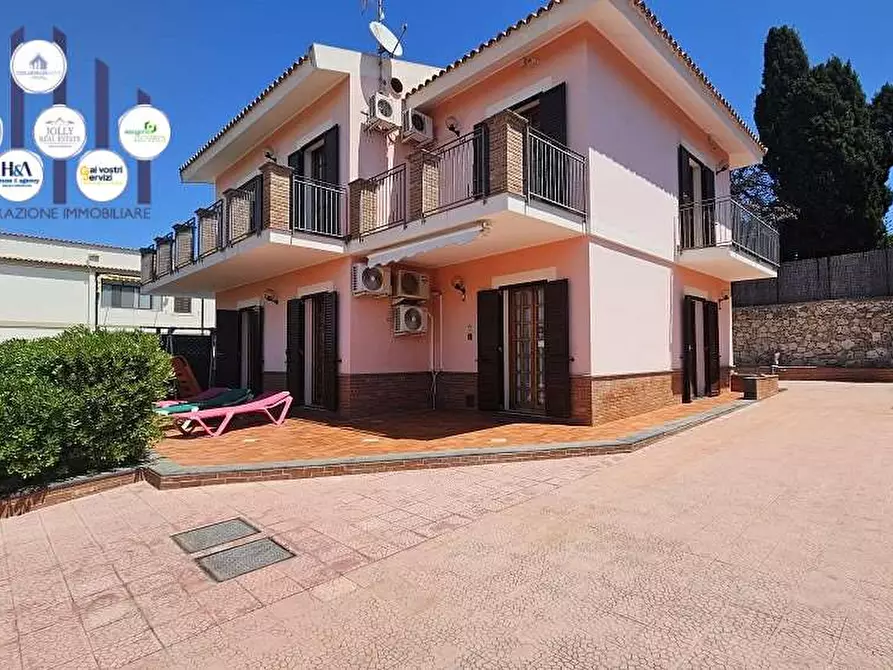 Immagine 3 di Villa in vendita  in Penisola Maddalena a Siracusa