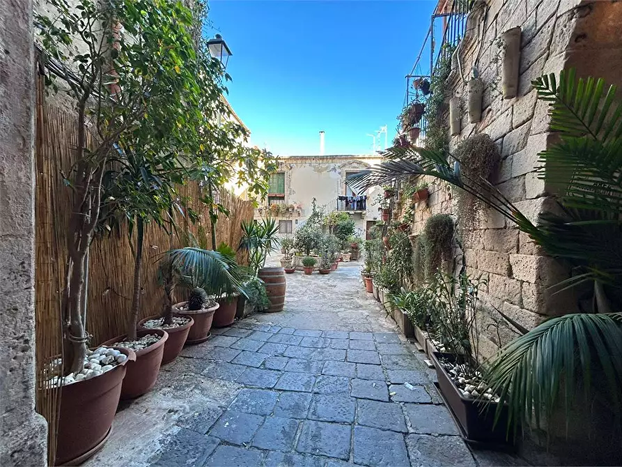 Immagine 20 di Appartamento in vendita  a Siracusa