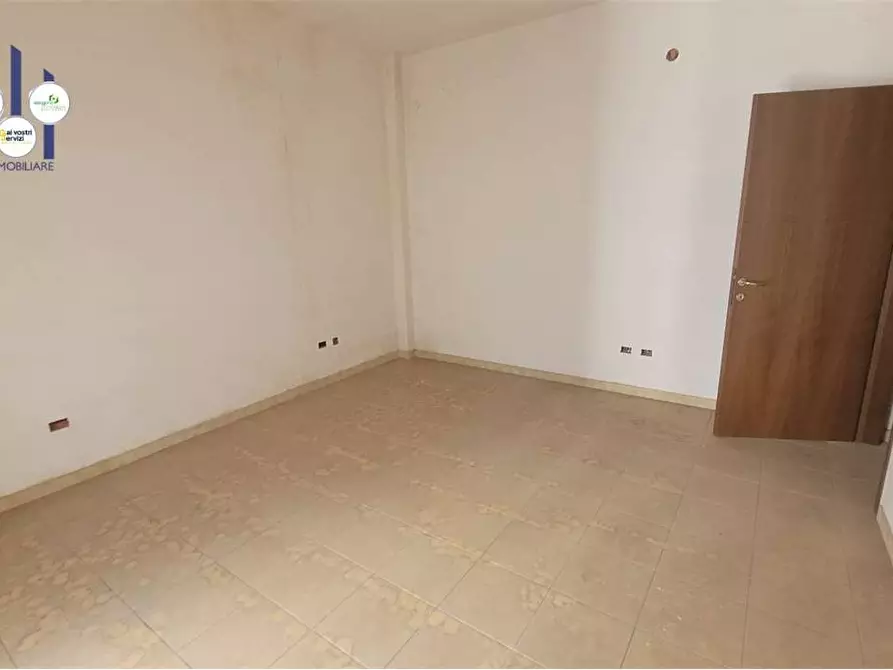 Immagine 11 di Stabile in vendita  in VIA ARISTOFANE a Siracusa