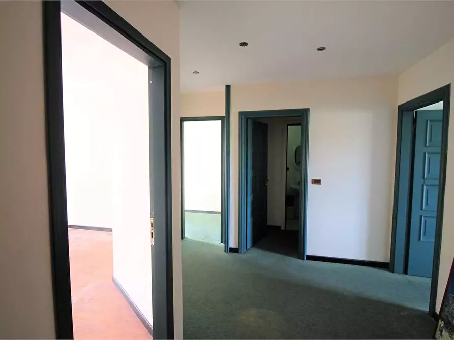 Immagine 10 di Ufficio in vendita  in CORSO GELONE a Siracusa