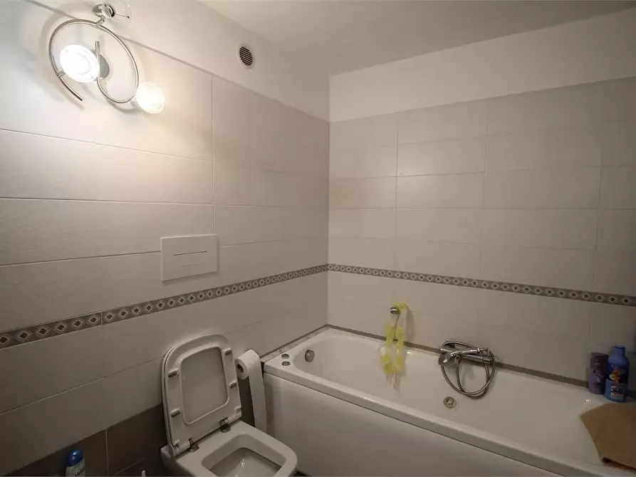 Immagine 8 di Appartamento in vendita  in VIA CORDOVA a Siracusa