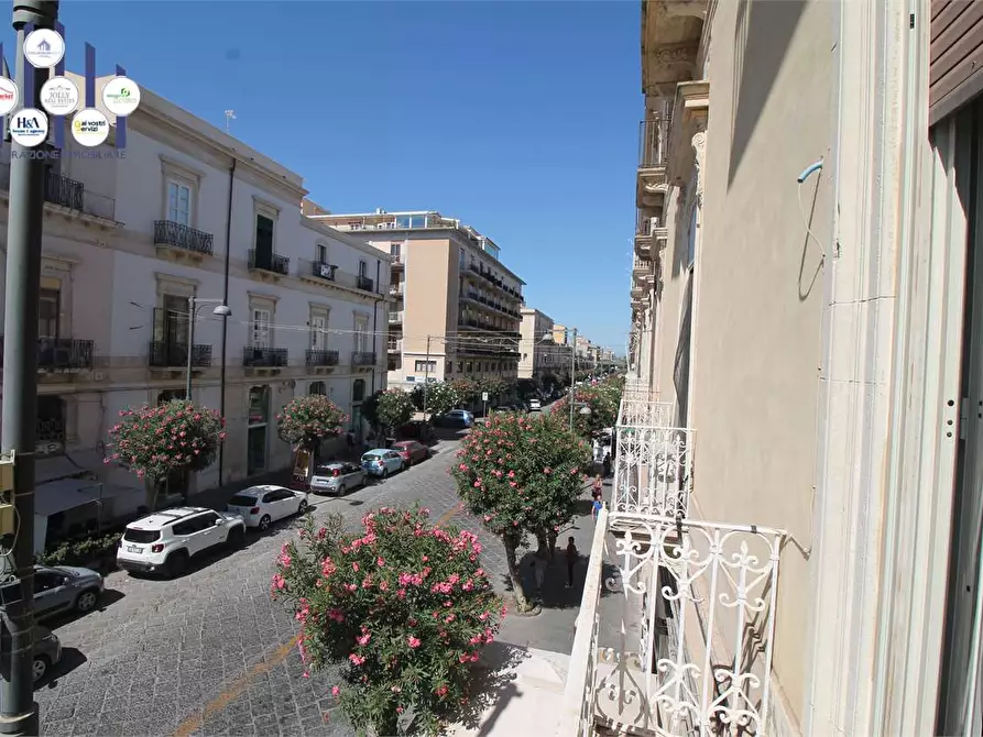 Immagine 15 di Appartamento in vendita  in VIA CORDOVA a Siracusa