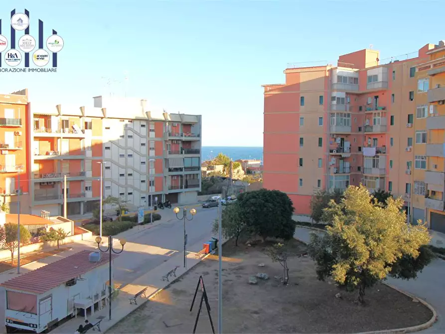Immagine 5 di Appartamento in vendita  in VIALE TUNISI a Siracusa
