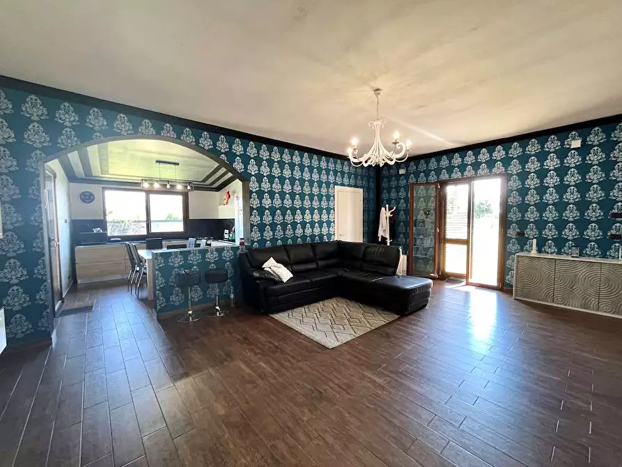 Immagine 3 di Villa in vendita  in Traversa Pozzo Nuovo a Siracusa