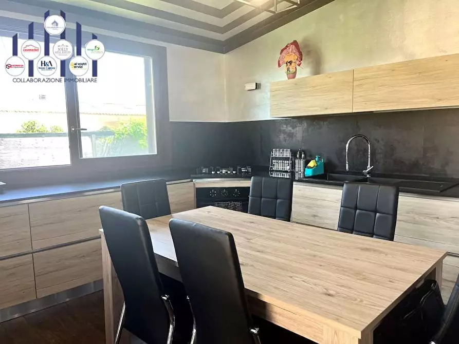 Immagine 7 di Villa in vendita  in Traversa Pozzo Nuovo a Siracusa