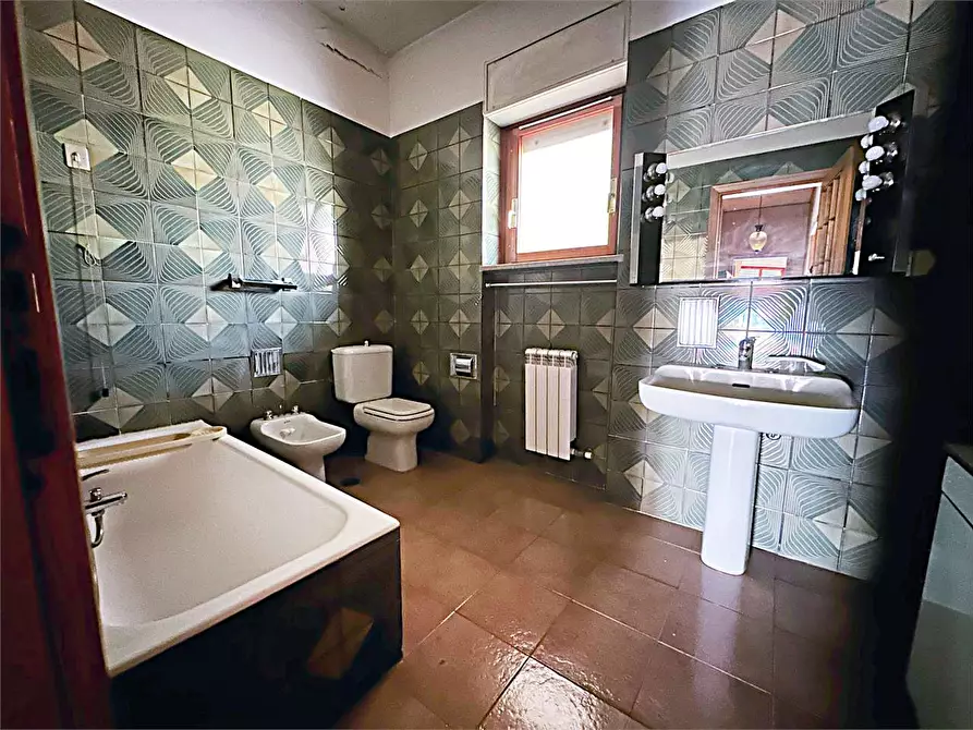 Immagine 8 di Appartamento in vendita  in VIA CARLO FORLANINI a Siracusa