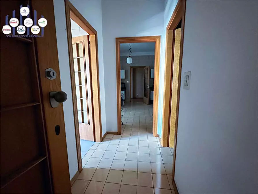 Immagine 14 di Appartamento in vendita  in VIA CARLO FORLANINI a Siracusa