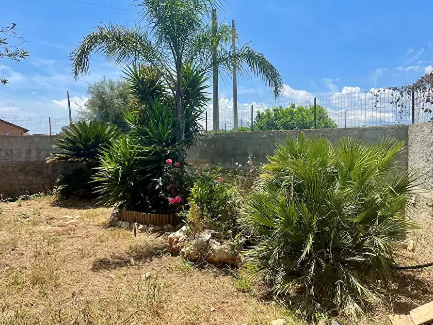 Immagine 23 di Villa in vendita  in Traversa Pozzo Nuovo a Siracusa