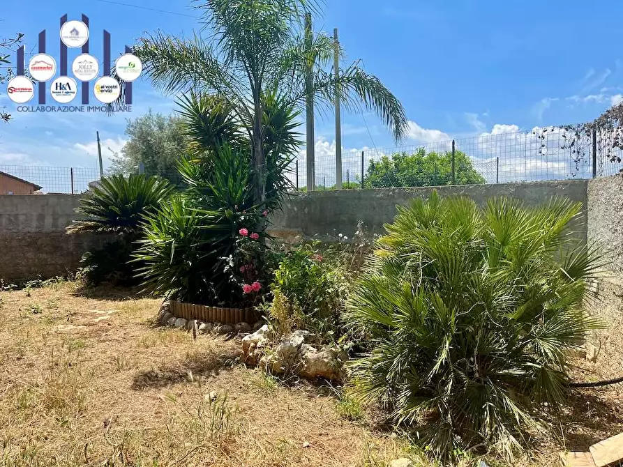 Immagine 23 di Villa in vendita  in Traversa Pozzo Nuovo a Siracusa