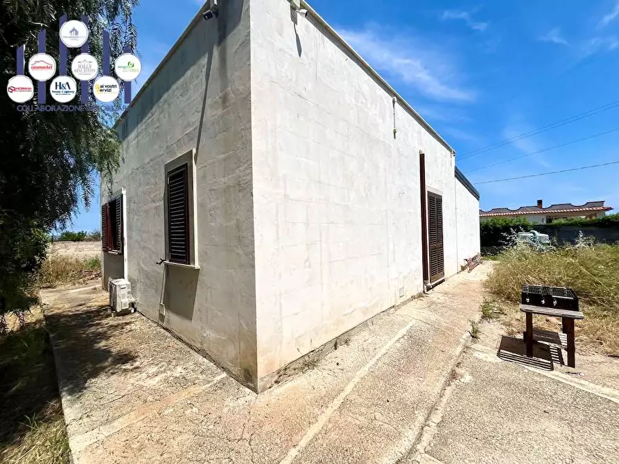 Immagine 26 di Villa in vendita  in Traversa Pozzo Nuovo a Siracusa