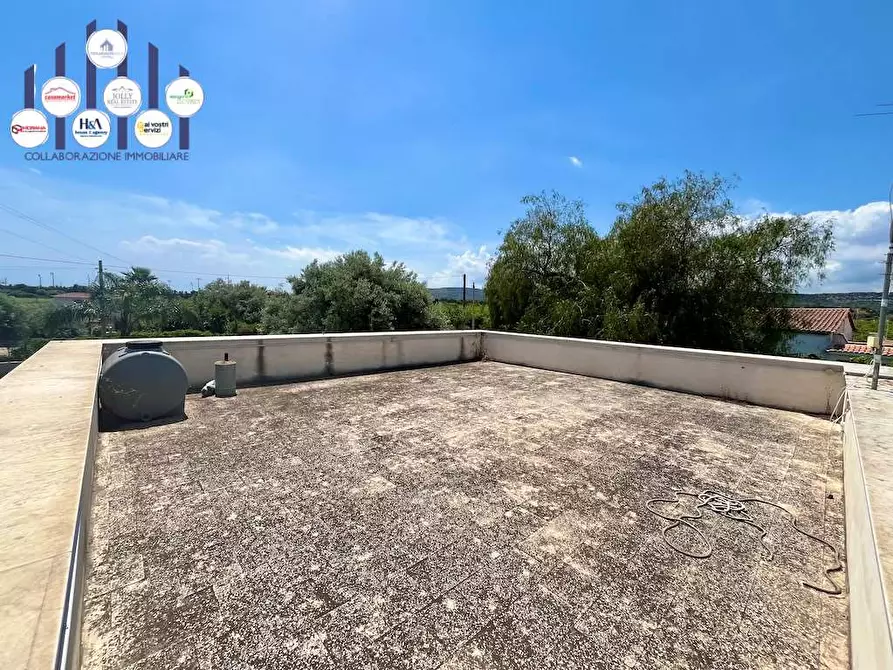 Immagine 28 di Villa in vendita  in Traversa Pozzo Nuovo a Siracusa