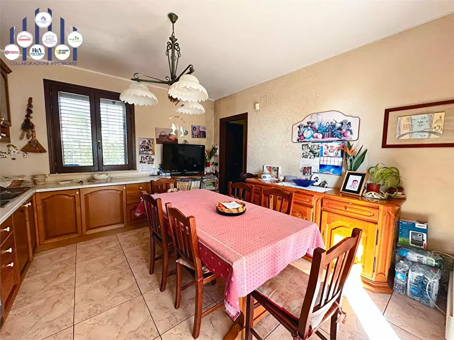 Immagine 6 di Villa in vendita  in VIA PIETRO FILLIOLEY a Siracusa