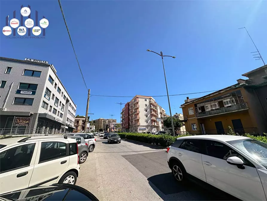 Immagine 15 di Ufficio in vendita  in VIALE TERACATI a Siracusa