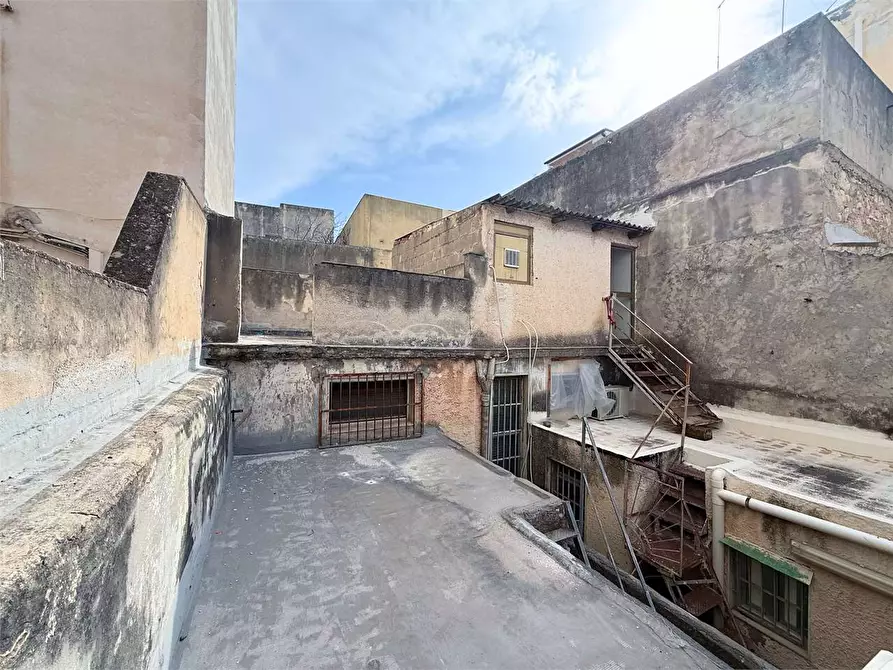 Immagine 4 di Appartamento in vendita  in CORSO TIMOLEONTE a Siracusa