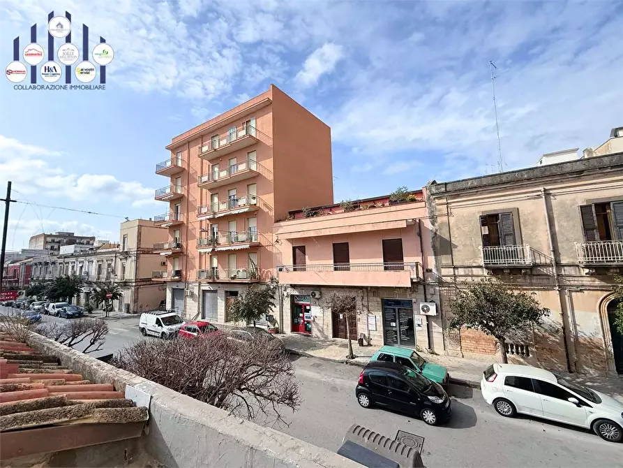 Immagine 5 di Appartamento in vendita  in CORSO TIMOLEONTE a Siracusa