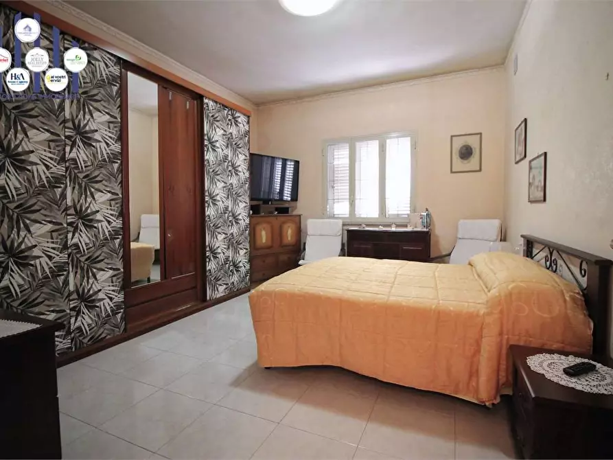 Immagine 14 di Villa in vendita  in VIALE GARRONE a Melilli