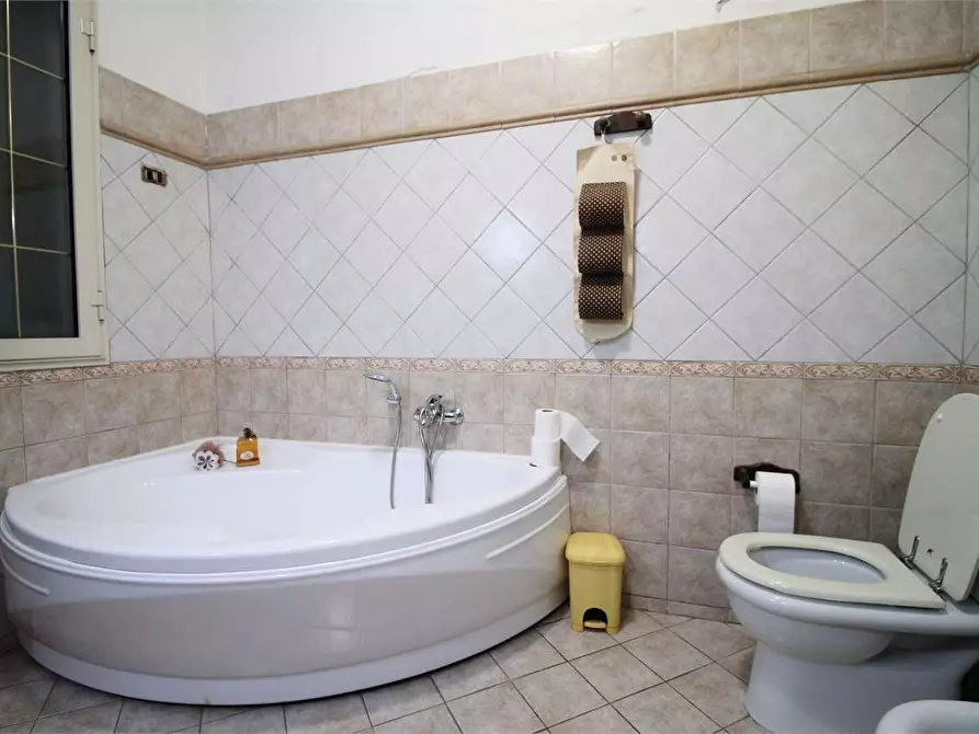 Immagine 19 di Villa in vendita  in VIALE GARRONE a Melilli