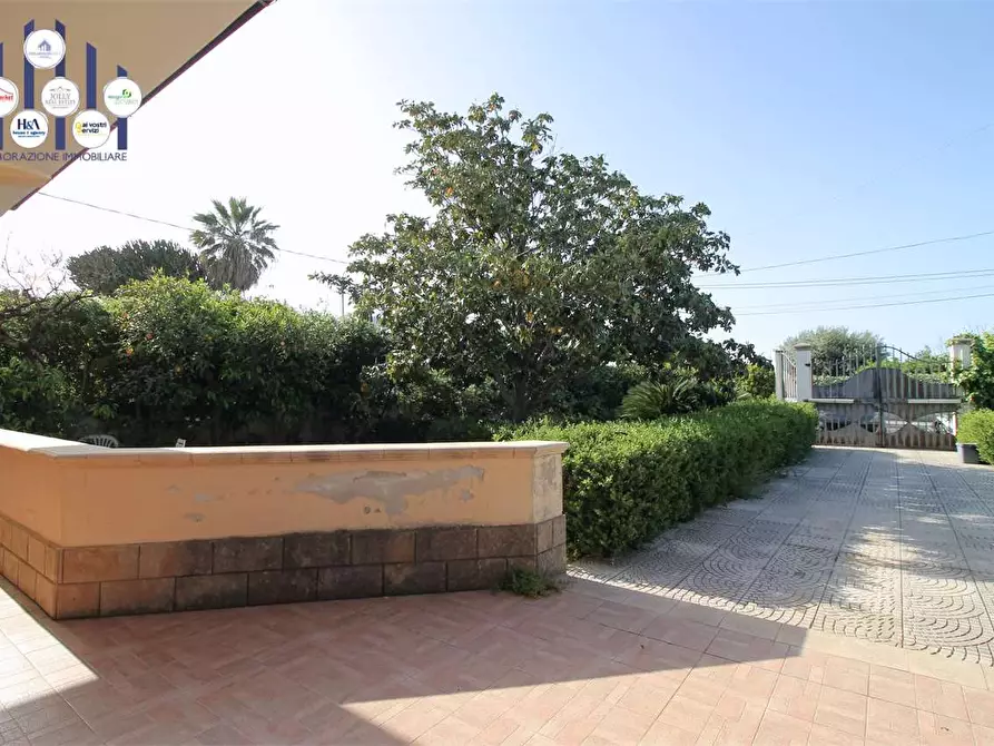 Immagine 26 di Villa in vendita  in VIALE GARRONE a Melilli