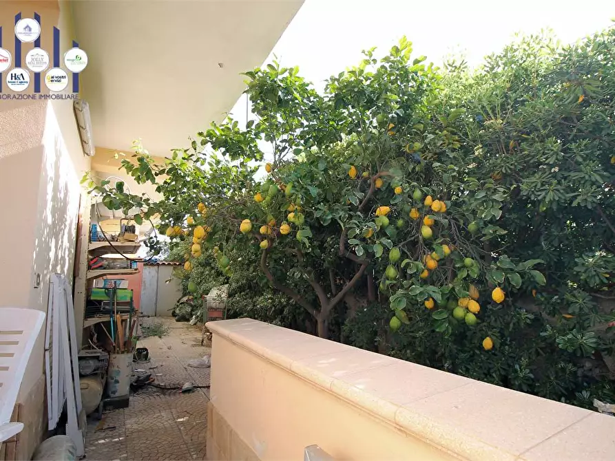 Immagine 27 di Villa in vendita  in VIALE GARRONE a Melilli
