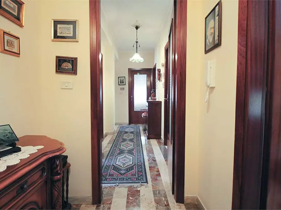 Immagine 3 di Appartamento in vendita  in VIA SAN GIULIANO a Siracusa