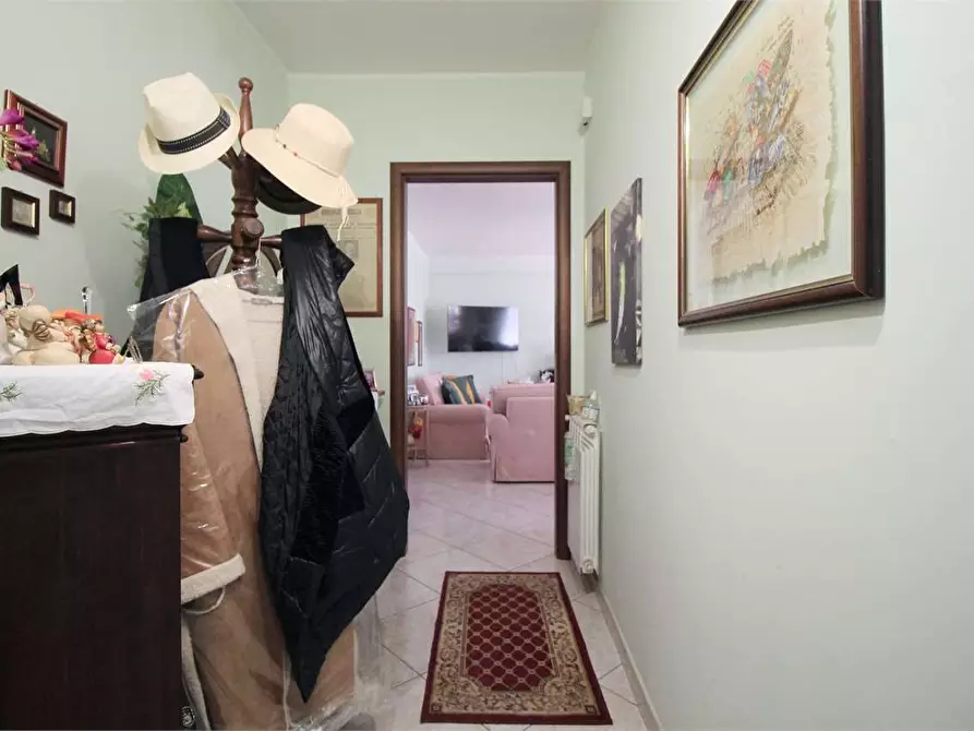 Immagine 4 di Appartamento in vendita  in VIA NINO MARTOGLIO a Floridia