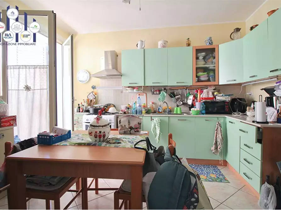 Immagine 5 di Appartamento in vendita  in VIA NINO MARTOGLIO a Floridia