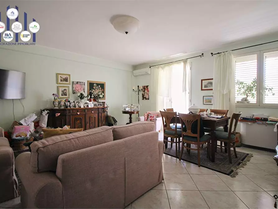 Immagine 18 di Appartamento in vendita  in VIA NINO MARTOGLIO a Floridia