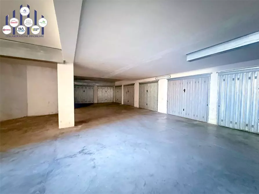 Immagine 22 di Appartamento in vendita  in VIA NINO MARTOGLIO a Floridia