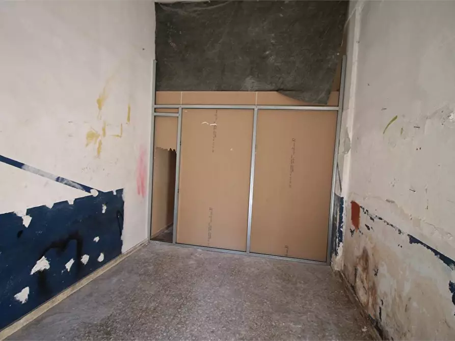 Immagine 11 di Negozio in vendita  in VIA IGNAZIO MARABITTI a Siracusa