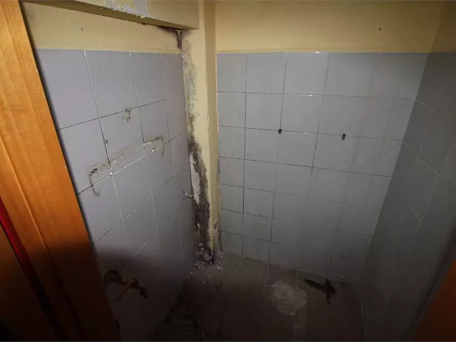 Immagine 13 di Negozio in vendita  in VIA IGNAZIO MARABITTI a Siracusa