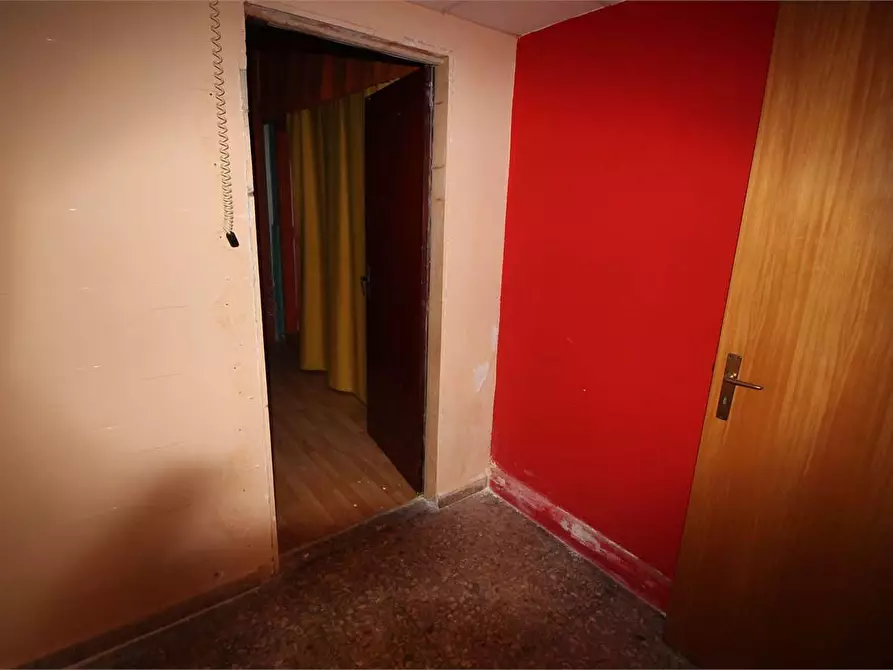 Immagine 15 di Negozio in vendita  in VIA IGNAZIO MARABITTI a Siracusa