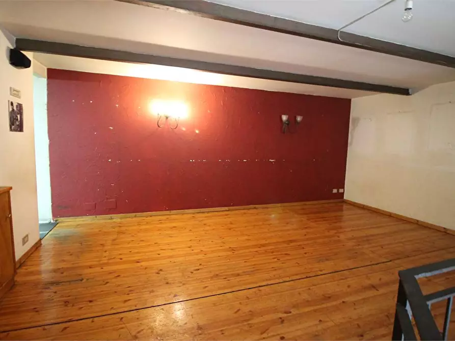 Immagine 12 di Negozio in vendita  in VIA MACELLO a Palazzolo Acreide