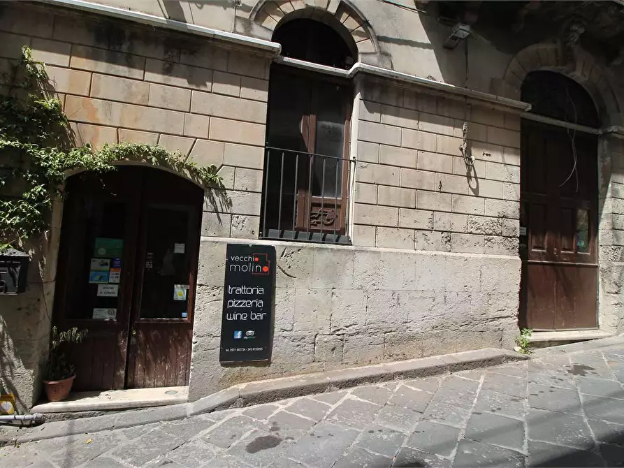 Immagine 23 di Negozio in vendita  in VIA MACELLO a Palazzolo Acreide