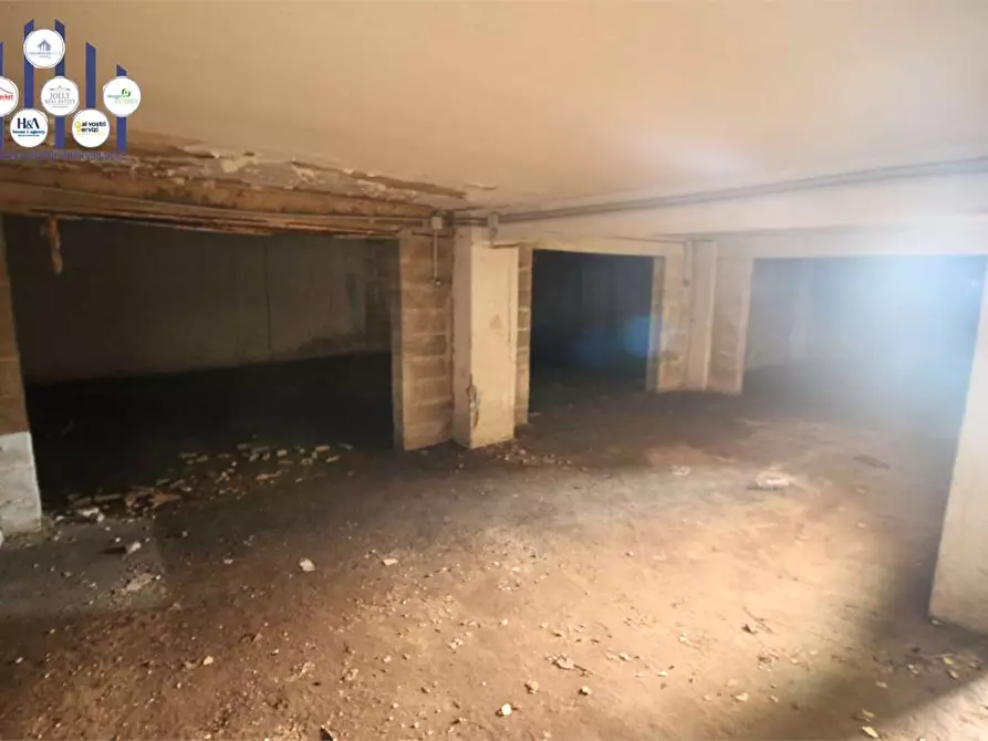 Immagine 8 di Garage in vendita  in RONCO I VIA TISIA a Siracusa
