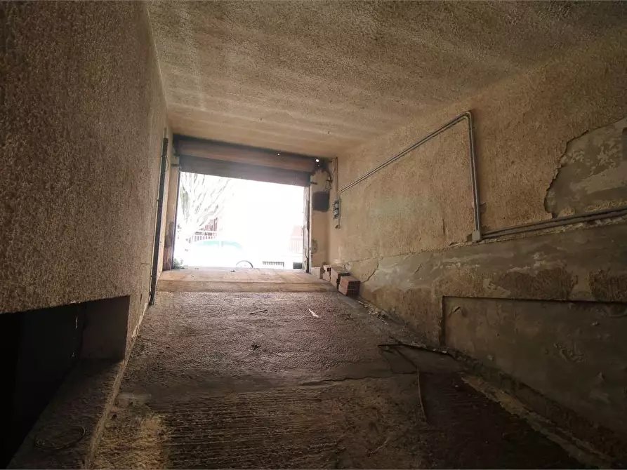 Immagine 9 di Garage in vendita  in RONCO I VIA TISIA a Siracusa