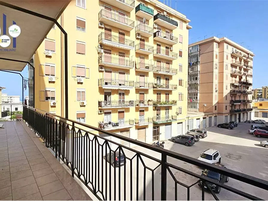 Immagine 1 di Quadrilocale in vendita  in VIA MONTEFORTE  42 a Siracusa