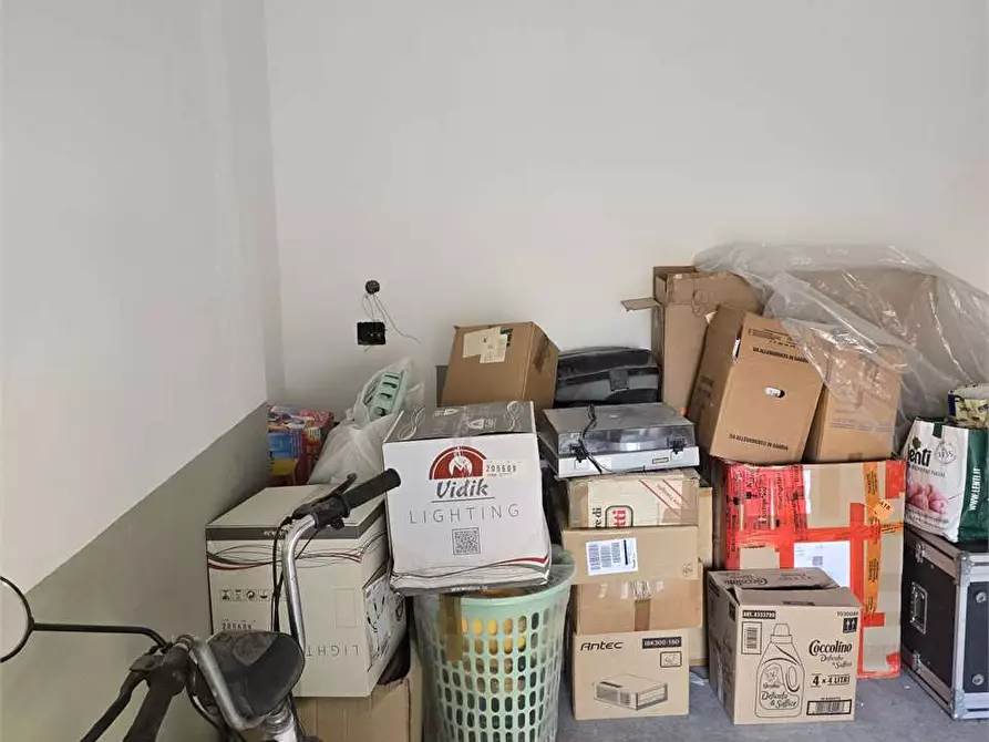 Immagine 4 di Garage in vendita  in VIA MISTERBIANCO a Siracusa