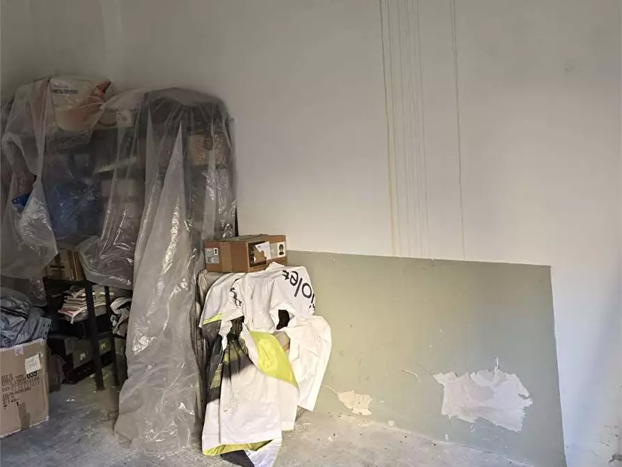 Immagine 6 di Garage in vendita  in VIA MISTERBIANCO a Siracusa